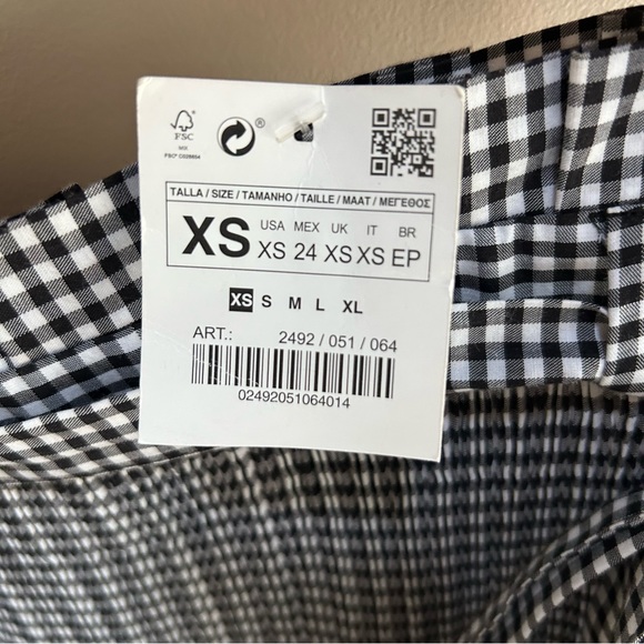 Zara ~new ~Gingham Check Smocked Pleated Skirt in size XS - Picture 8 of 13